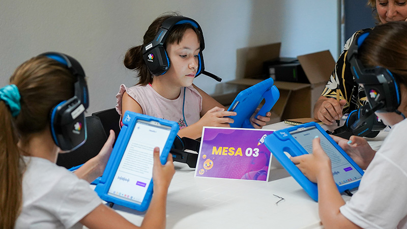 Vicente López utiliza un innovador simulador de streaming para que los chicos aprendan a leer más rápido